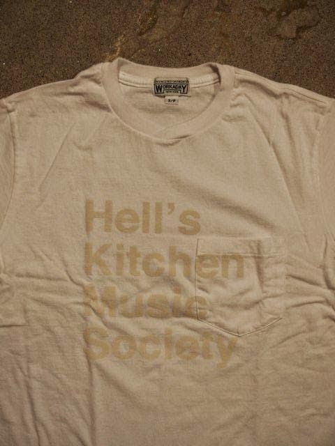 EG WORKADAY × SUNRISE MARKET 別注 Hell's Kitchen Music Society Print - T-Shirt - Tone on Tone