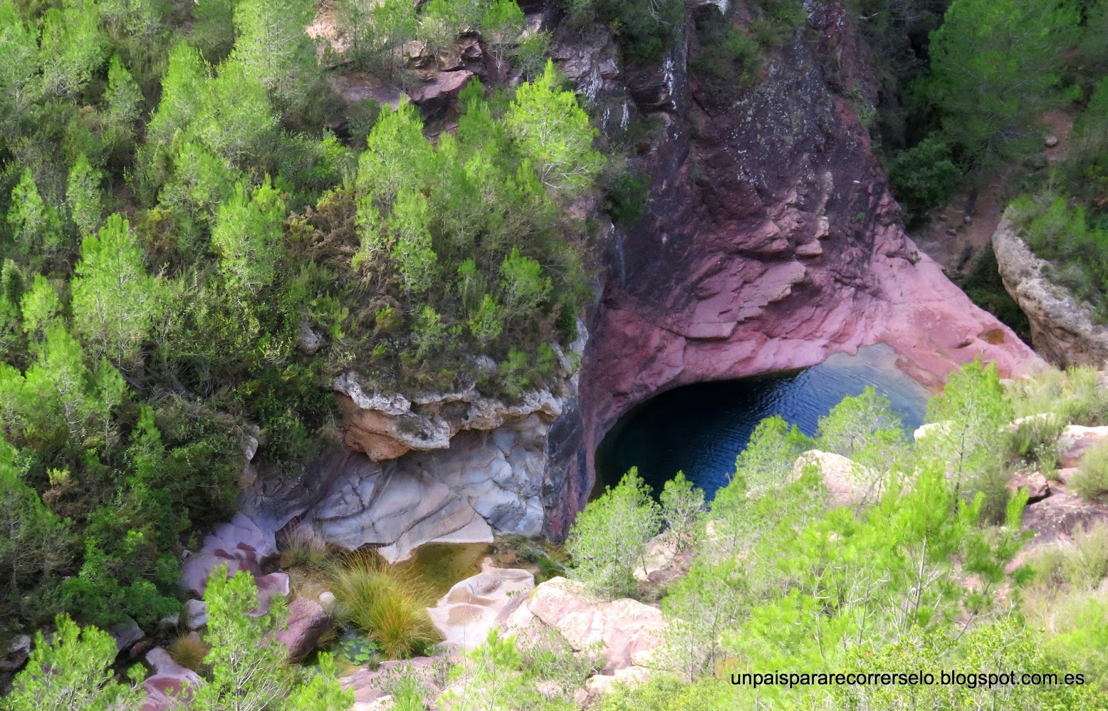 Un país para recorrérselo: El Pozo Negro, Fuentes de Ayódar