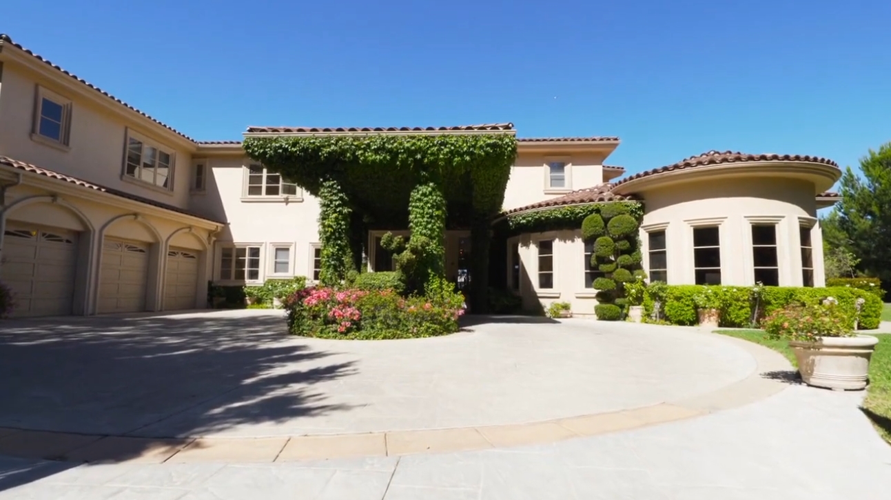 11971 Lockridge Estate Rd, Studio City, CA vs. Mansion Interior Design Tour
