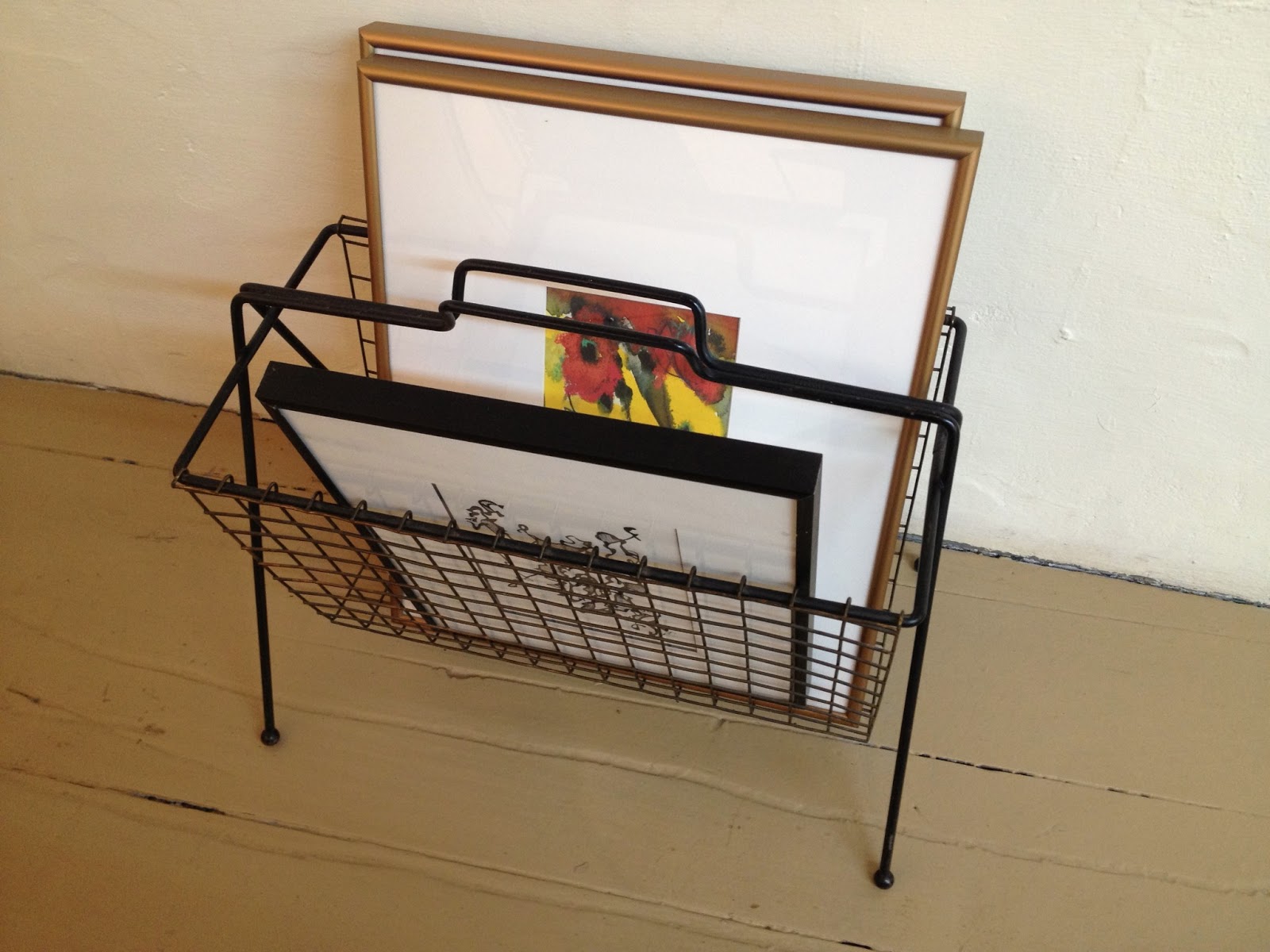 C. Dianne Zweig Kitsch 'n Stuff Using Retro 1950s Wire Magazine