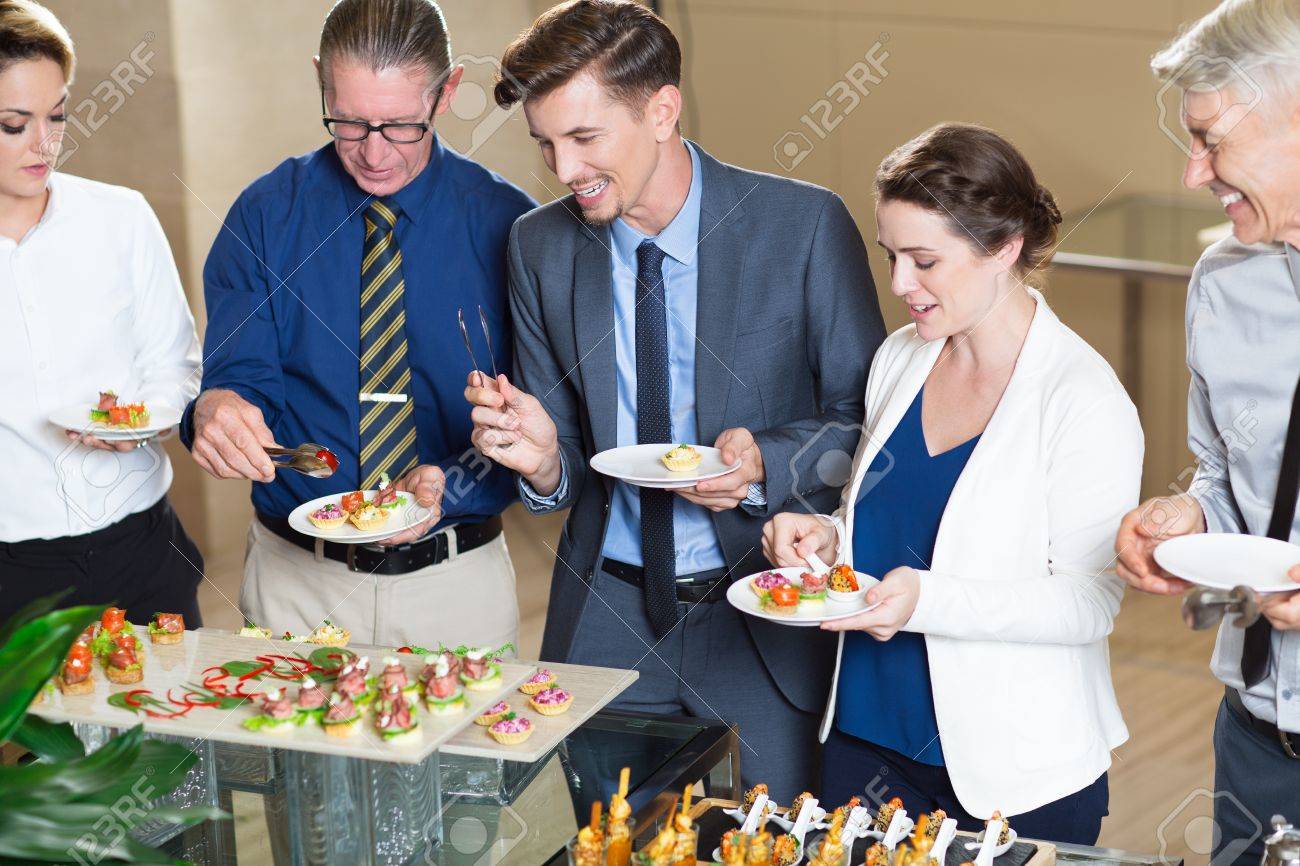 Tiệc buffet là gì? Quy Trình phục vụ tiệc buffet Kiến thức tiệc buffet