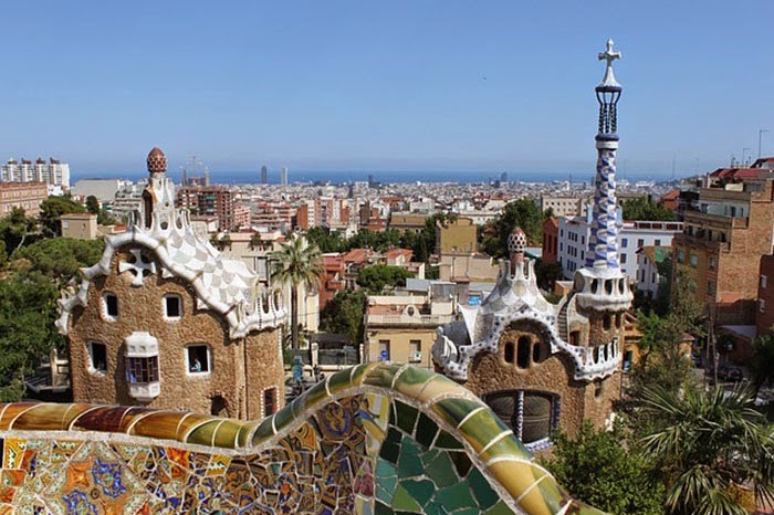 25 Cities you should visit in your lifetime : Barcelona