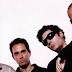 Ex-guitarrista Loro Jones processa Capital Inicial e gravadora por royalties