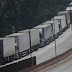Greve dos caminhoneiros já afeta setor de transportes, alimentação e fábricas