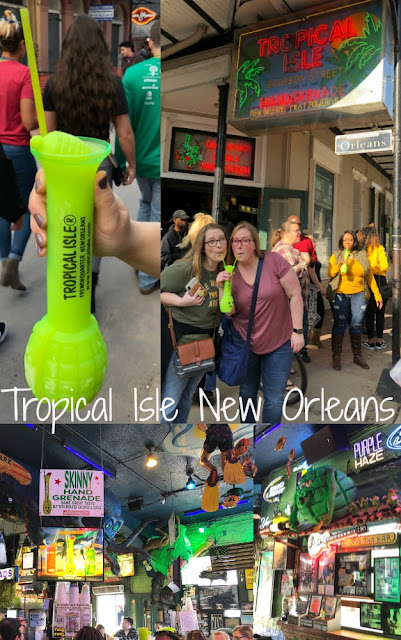 The BEST Places to Eat and Drink in New Orleans, Louisiana! Breakfast, Lunch, Dinner and Drinks! Look no further for some great NOLA restaurants and bars!