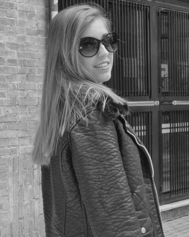 Spanish fashion blogger