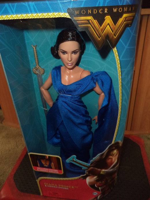 Bow-Wielding & Shield Block 12" dolls Lot Of 4 2016 Mattel WONDER WOMAN Sword 