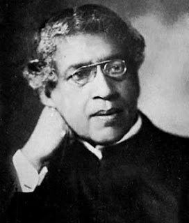 Jagdish Chander Bose Jagdish Chander Bose was born on Nov. 30, 1858 in Mymensing now in Bangladesh. In 1885 he was offered lectureship at Presidency College, Calcutta, on a salary half that of his white colleagues. He accepted the job but refused to draw salary. After three years, when the college principal, a Britisher found him to be a brilliant teacher conceded his demand and paid full salary since his appointment. Published his monograph 'Response in Living and Non-living' and showed experimentally, before the Royal Society that plants and metals have life. He can be called the inventor of wireless telegraphy as he held a demonstration about it one year before Marconi got it patented in his name.