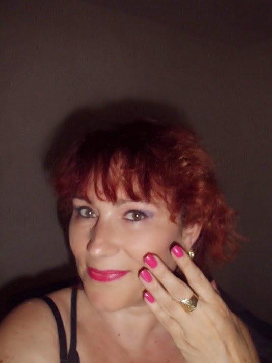 Labios y uñas conjuntados