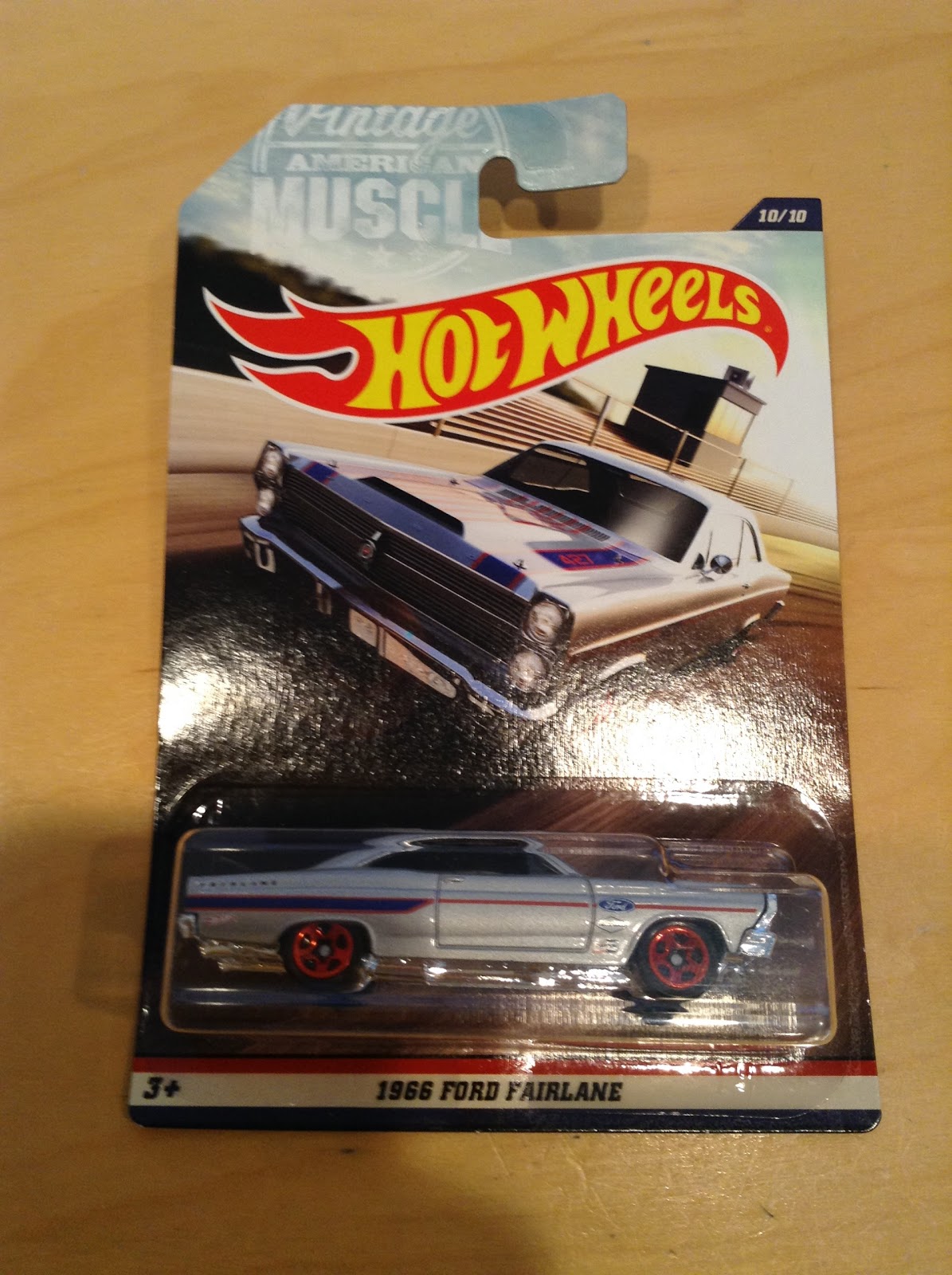 Hot wheels walmart exclusive vintage american muscle 1968 mercury cougar.