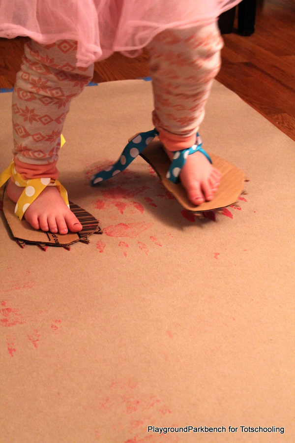 Making Animal Tracks | Totschooling - Toddler, Preschool, Kindergarten