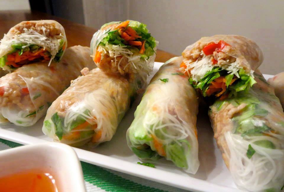 recipes cooking THAI CHICKEN RICE PAPER ROLLS