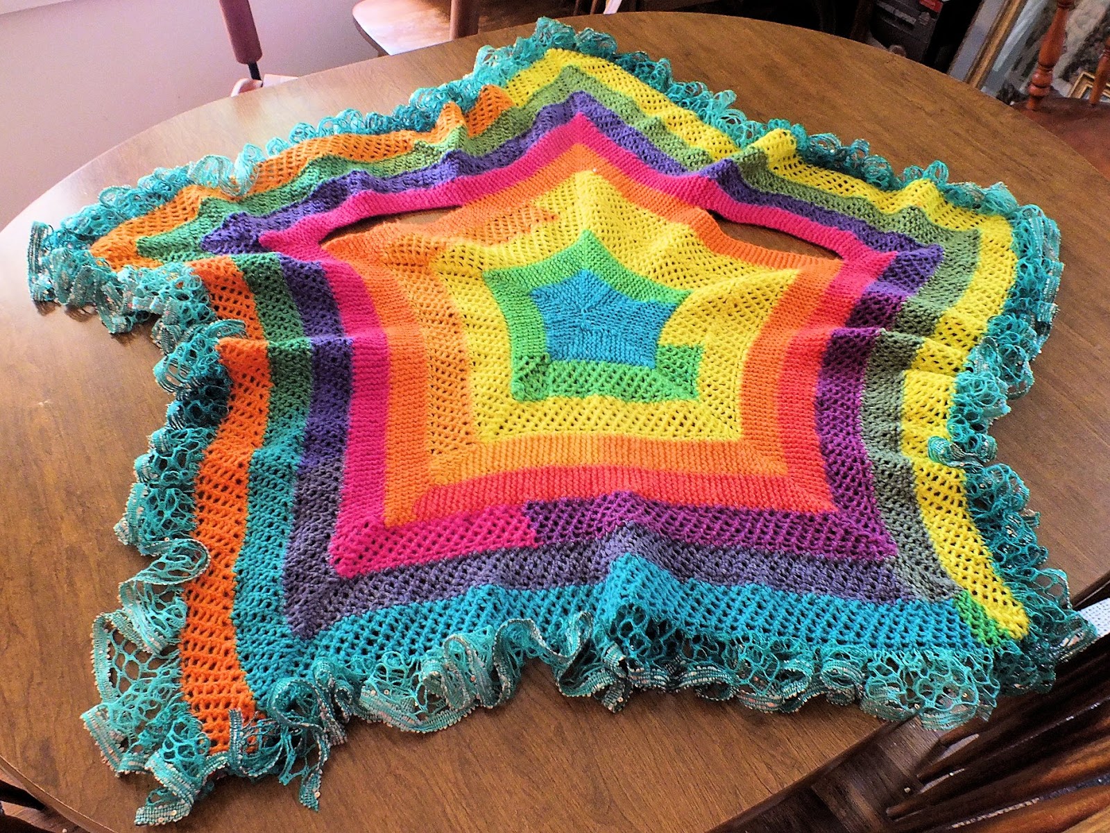 The Loom Muse 10 or 8 Stitch Star Blanket/ Vest