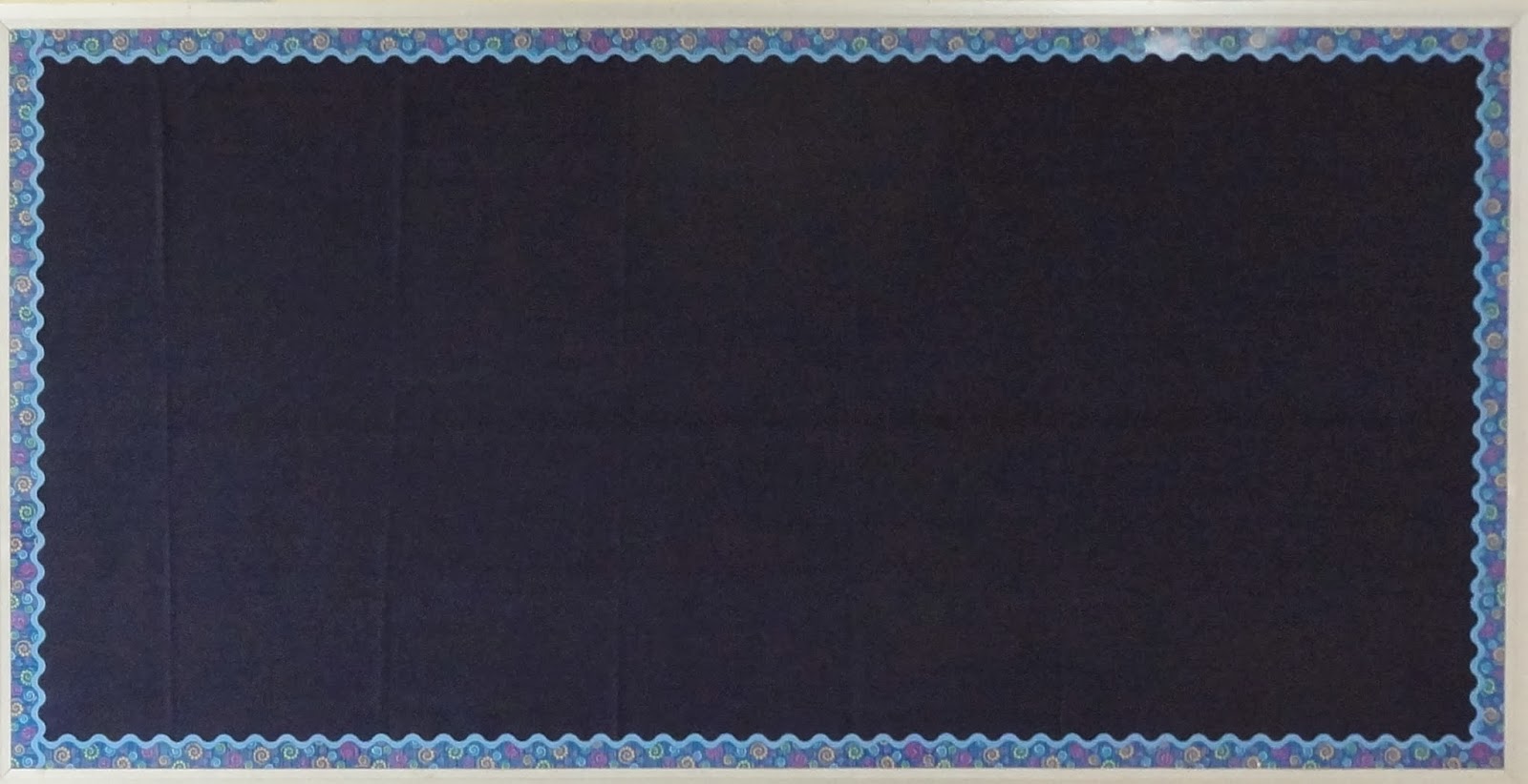 Bekah Steele Creating Bulletin Boards and Blank Canvases