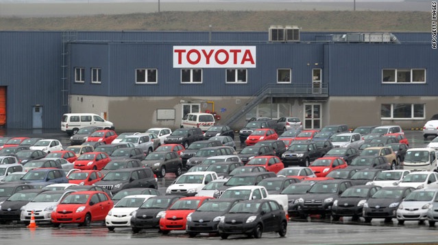 USA Daily: Toyota Recalls 681.500 Cars, Including the 2009 Camry