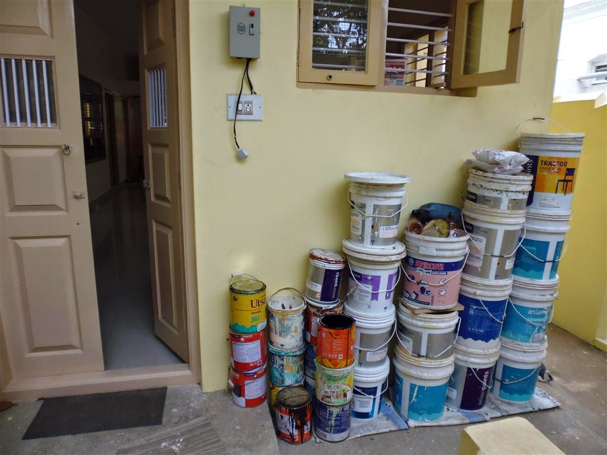 Junk Unjunk! Paint buckets how to 'unstick'