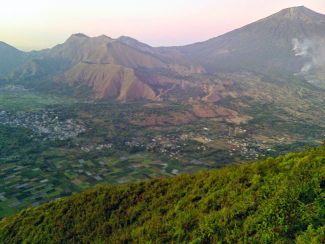 Jalan-Jalan ke Bukit Pergasingan, Sembalun, Lombok Timur