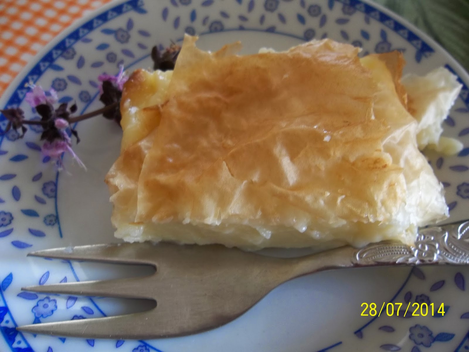 pratik yemek tarifleri PRATİK LAZ BÖREĞİ