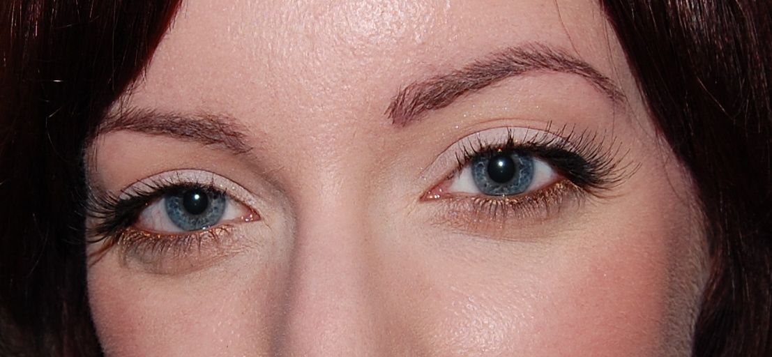 beauty squared FOTD Angelina Jolie (making round eyes look narrower)