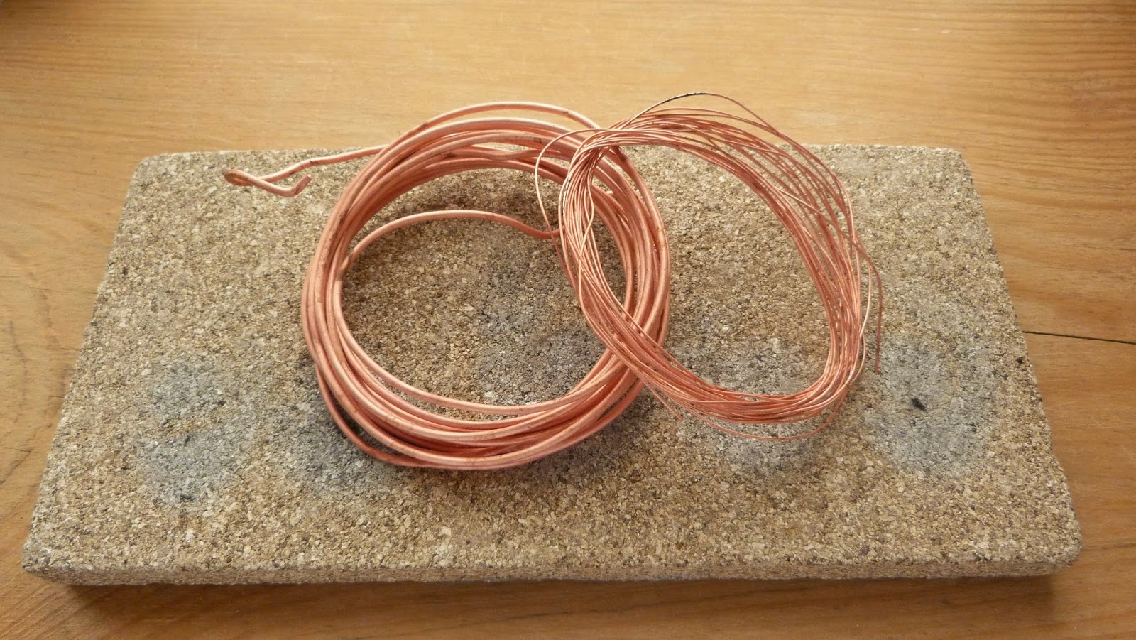 Ursula Jewelry How to prepare copper wire to work.