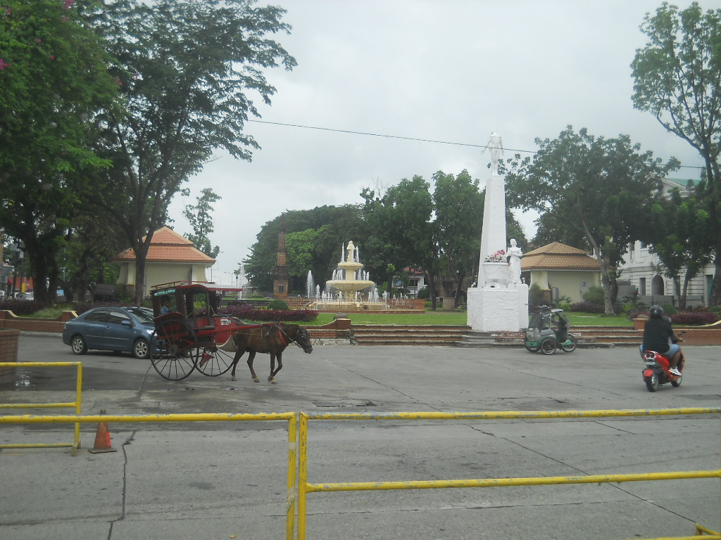 We Put Pictures Into Reality Captivating Laoag Strolling Time Laoag City Capitol Area