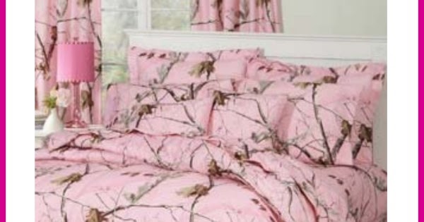 By Kimlor Comforter 1 Flat Sheet 1 Fitted Sheet 2 Pillow Cases