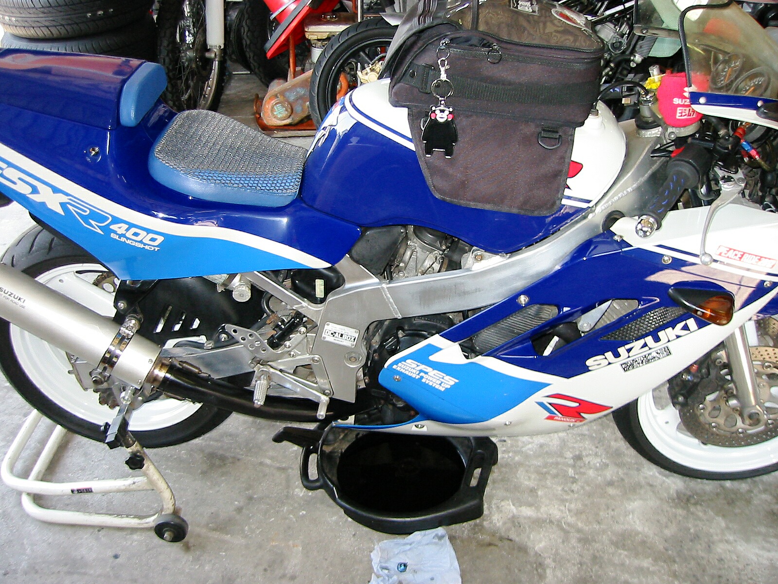 Мотоцикл сузуки gsx400r