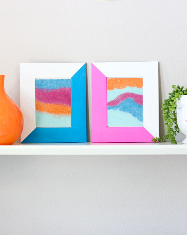 Create frame-worthy sand art with this fun technique! Create frame-worthy sand art with this fun technique!