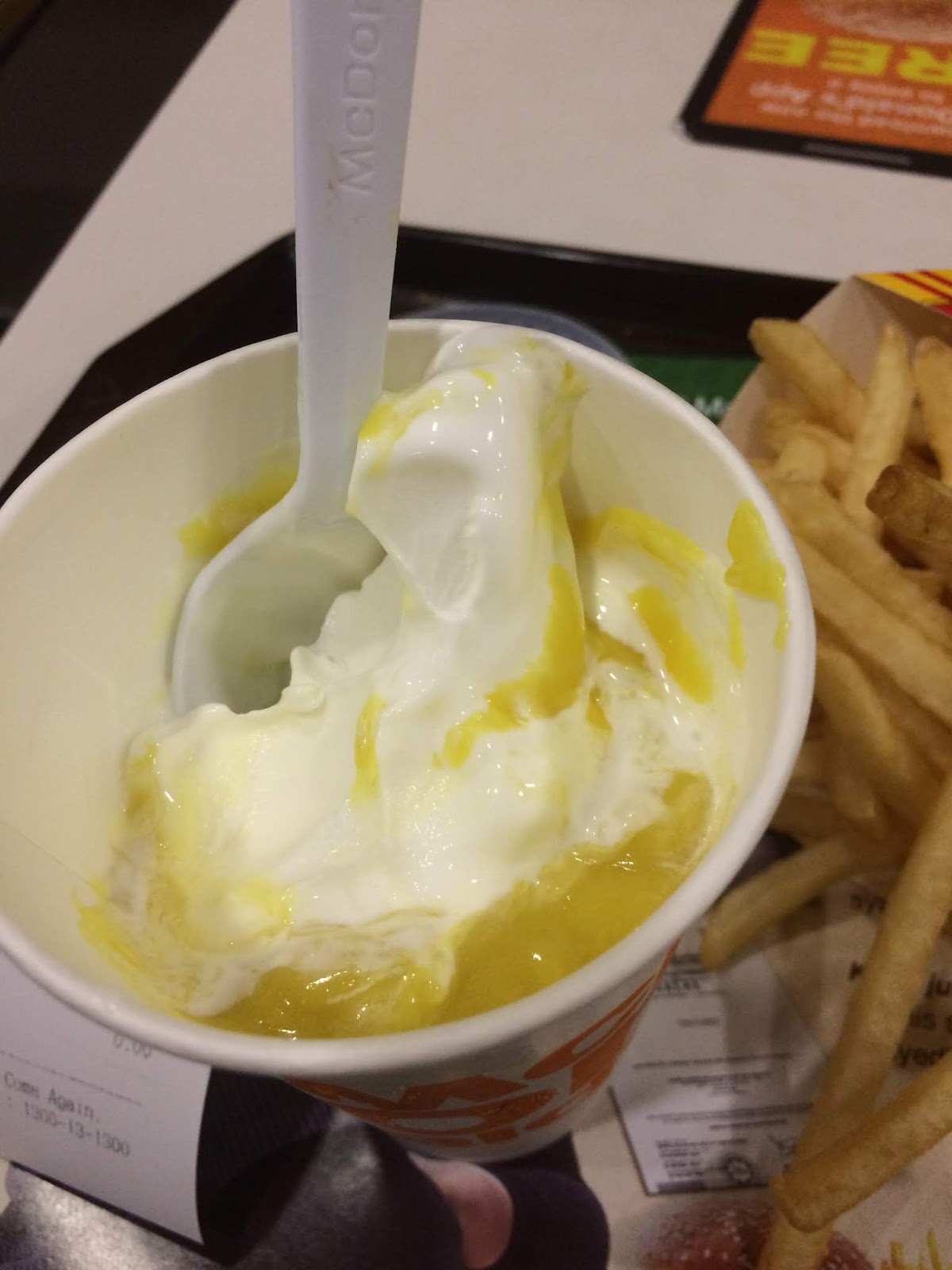 Pertama Kali Dapat Rasa Mcflurry Durian McD Yang Kini Sudah Kembali