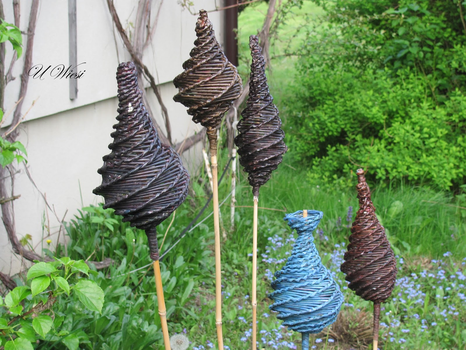 U Wiesi: Dekoracje ogrodowe