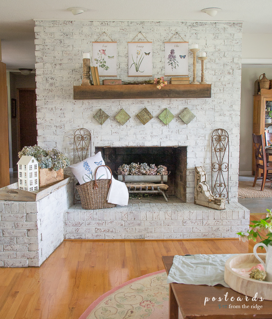 Spring Entry and Living Room Decor, Plus Free Spring Botanicals ... Spring Entry and Living Room Decor, Plus Free Spring Botanicals ...