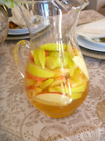 Apple Cider Sangria.  Fragrant, light, and refreshing, this drink will remind you of a fresh picked apple with a little zing to it! - Slice of Southern