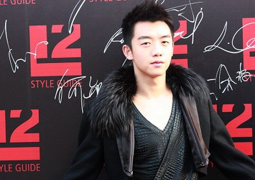 http://4.bp.blogspot.com/-OETOgTs8Juc/UZca1P9Kw6I/AAAAAAAAFbk/lkCf7jZDwZ8/s1600/Zheng+Kai++%E9%83%91%E6%81%BA.jpg