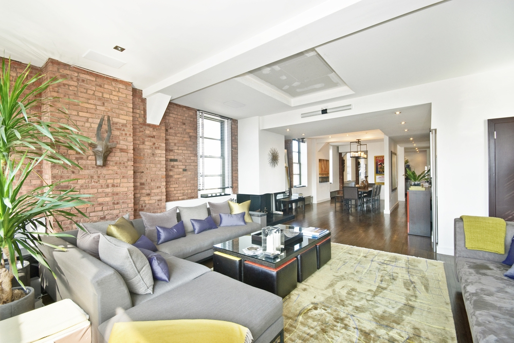 Manhattan Real Estate Agent Manhattan, highly efficient real estate market