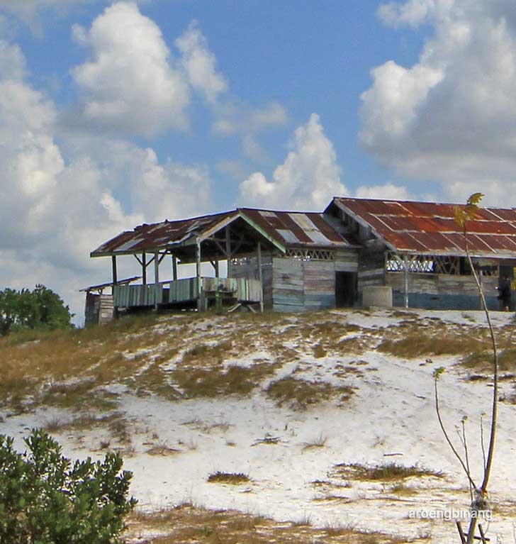 replika sd muhammadiyah laskar pelangi belitung timur