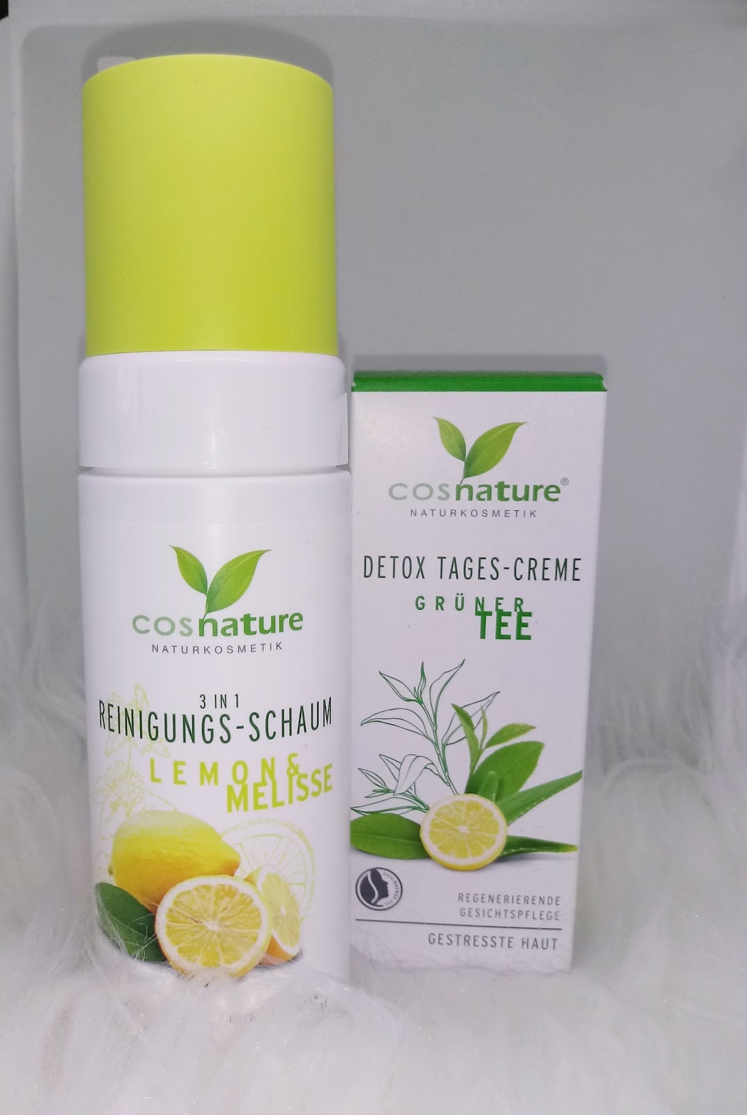 Naturalna pianka oczyszczająca 3 w 1 z cytryną i melisą 