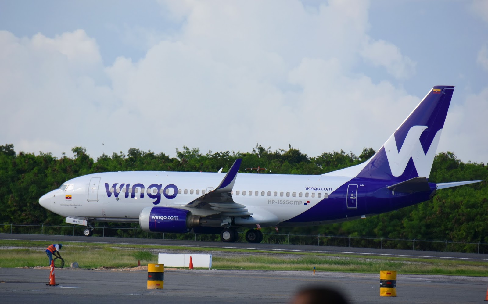 Aerolínea Wingo realiza vuelo inaugural BogotáPunta Cana Recorriendo