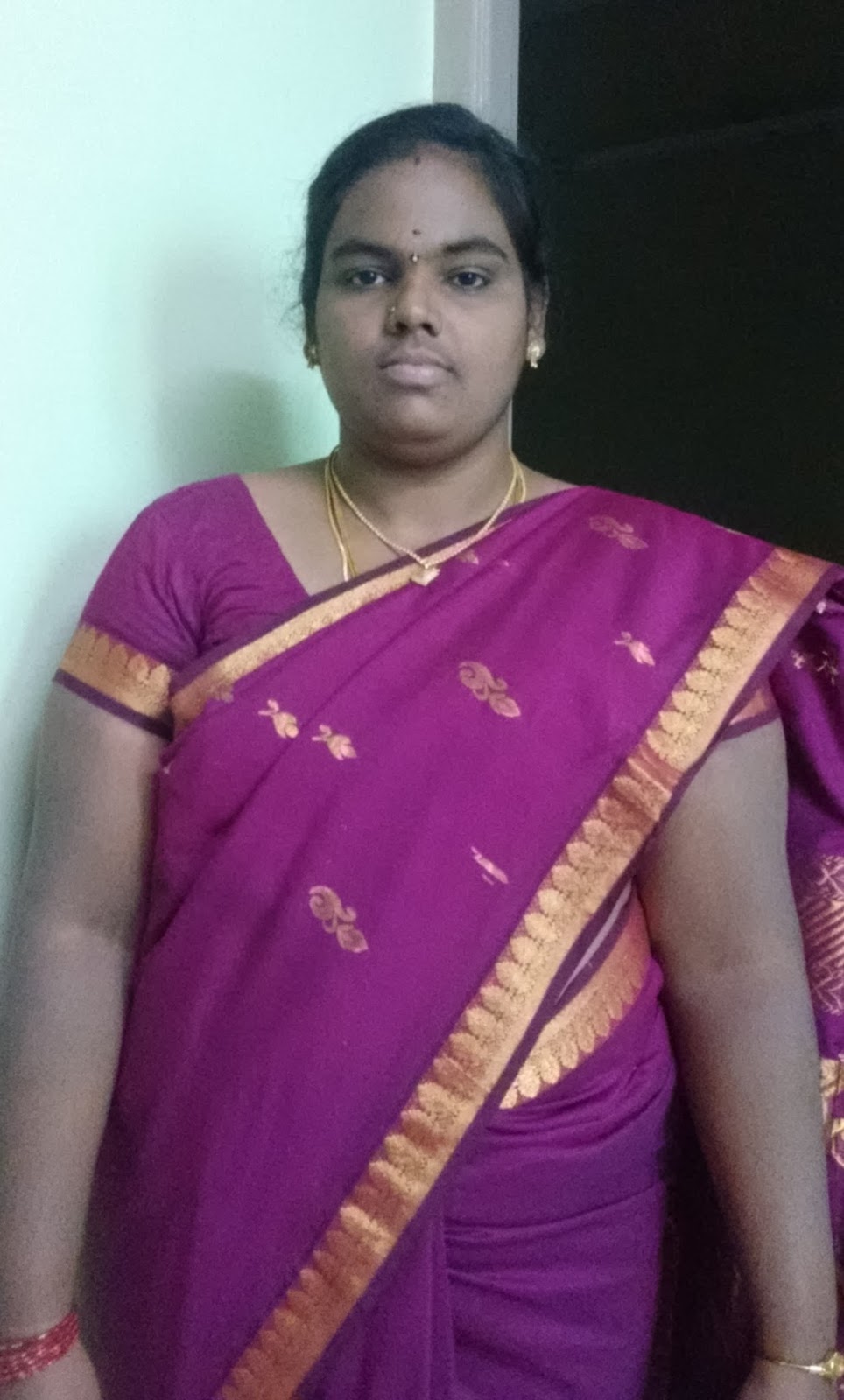 Tamil House Wife Photos
