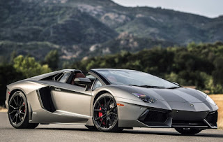 Spesifikasi Lamborghini Aventador adalah mobil sport yang pernah diluncurkan di geneva motor show tahun Spesifikasi Lamborghini Aventador
