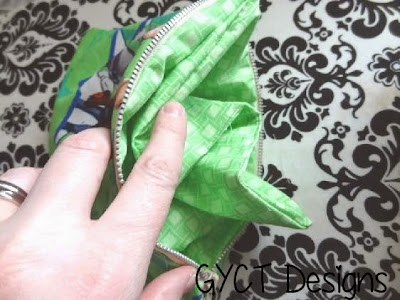 Free Pencil & Coin Pouch Tutorial by GYCT Free Pencil & Coin Pouch Tutorial by GYCT