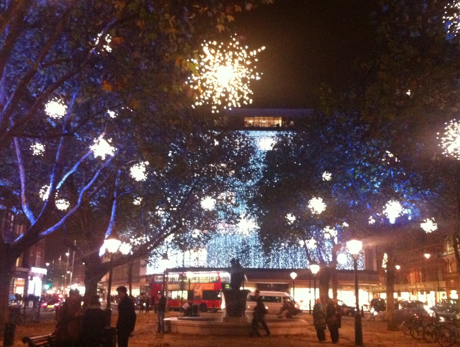 Christmas Lights on the Kings Road A Little Further North