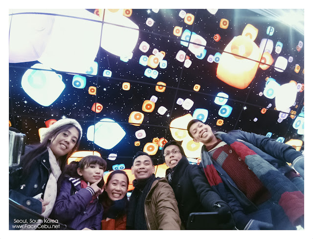 A group picture inside the mall with Digital ceiling A group picture inside the mall with Digital ceiling