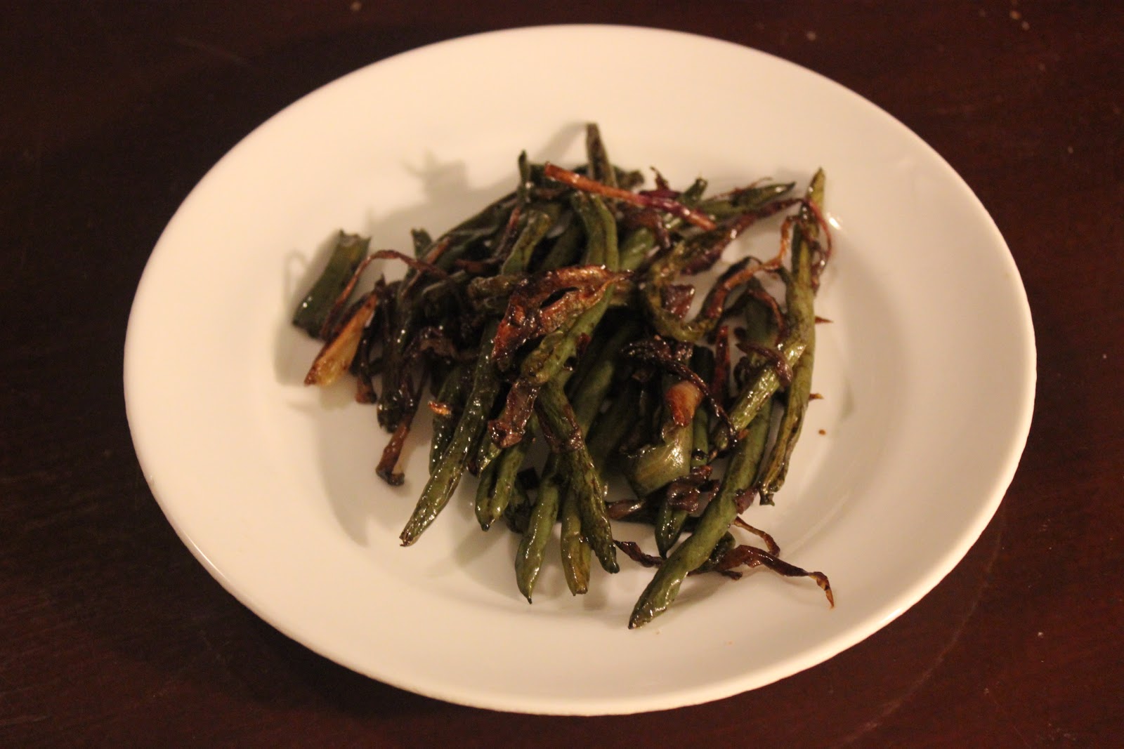 Pine Needle Tea Roasted Green Beans, Onions, and Garlic with Balsamic Vinegar