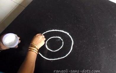 circular-rangoli-1.jpg