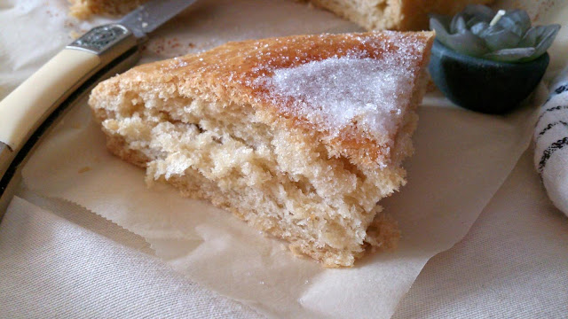 Torta De Aceite Y Azúcar
