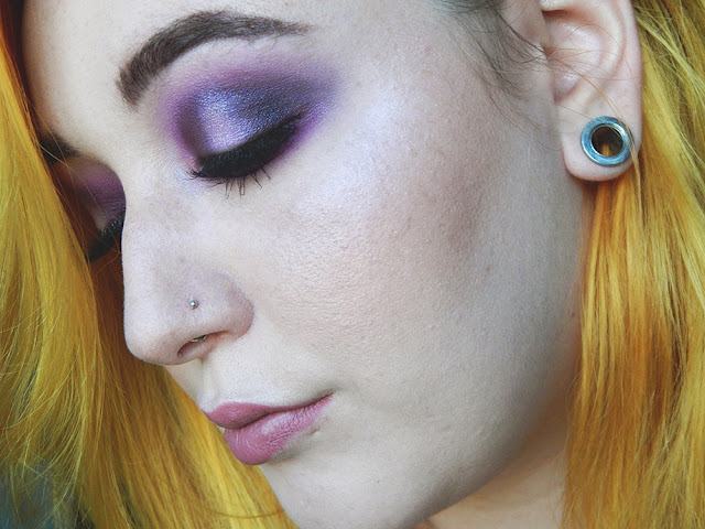 A smokey purple halo inspired makeup look