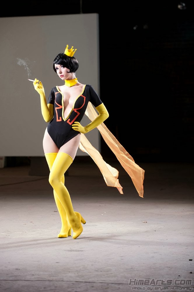 Cosplay Feature: Riki LeCotey's Dr. Mrs. The Monarch! 