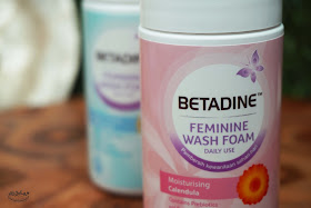 Bahasa Indonesia) Review: Betadine Feminine Wash - Foam, Liquid, & Wipe...