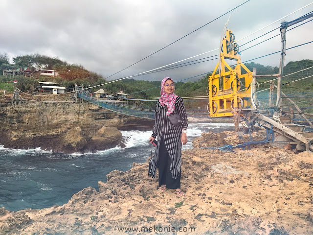 PANTAI TIMANG PENGALAMAN EKSTREM DI PANTAI TIMANG, YOGYAKARTA
