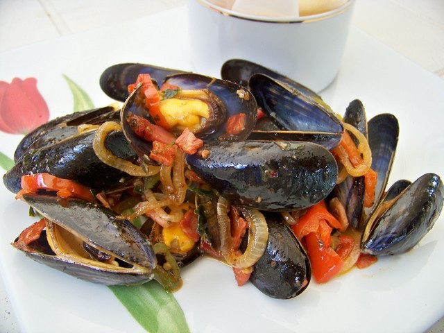 Cuisine en folie: Moules Catalanes à la plancha